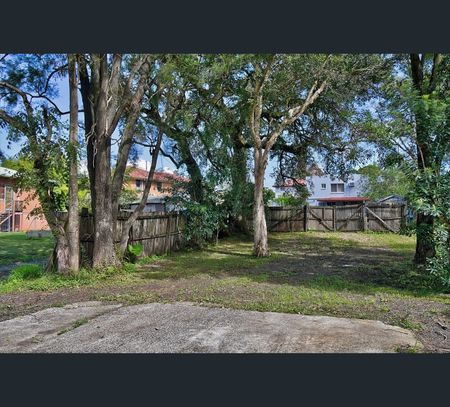 21 Little Keen Street, Lismore, NSW 2480 - Photo 5