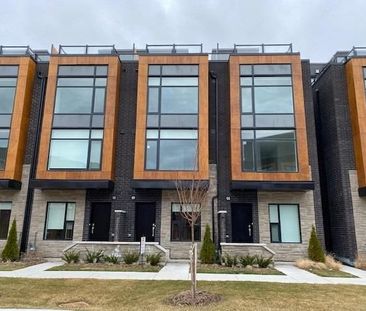 For Lease - 200 Malta Avenue Unit# TH 9, Brampton, Ontario - Photo 2