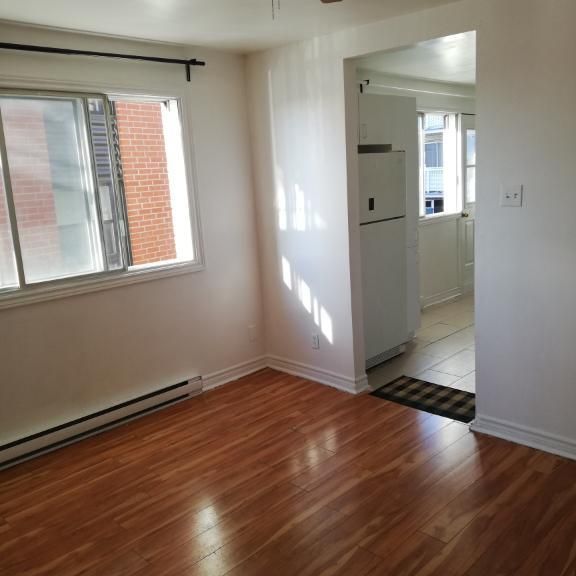 Appartement 3 1/2 à louer 1er décembre Montréal-Nord - Photo 1