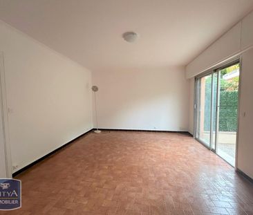 Location Appartement 1 pièce 33m² CANNES 06400 - Photo 2