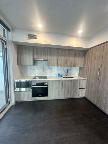 For Lease - 1 Concord Cityplace Way Unit# 1910, Toronto, Ontario - Photo 3