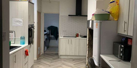 Wingrove Avenue Room 3 - Photo 3