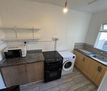 Studio Flat, Little Preston Street, BN1 - Photo 3