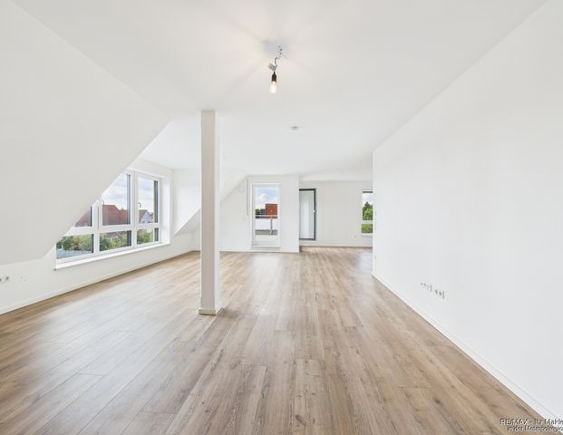 Sofort einziehen | moderne 2-Zi. Wohnung mit Loft-Charakter und Dachterrasse - Foto 1