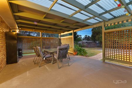 6 Kris Court, Melton West - Photo 2