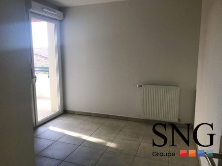 T3 AVEC BALCON ET PARKING - Photo 4