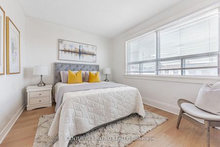 For Lease - 1943 Dufferin Street, Toronto, Ontario - Photo 4
