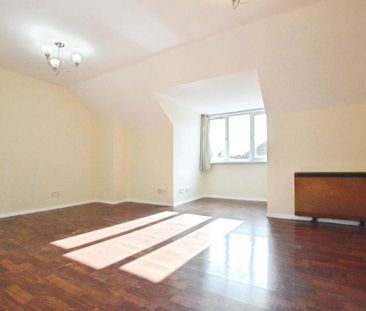 2 bedroom duplex to rent - Photo 2