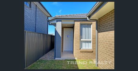 One Bedroom Granny Flat | Separate Lounge - Photo 5