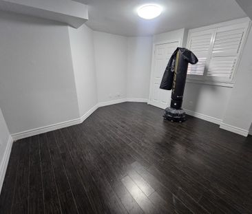 For Lease - 1959 Dalhousie Crescent Unit# Basement, Oshawa, Ontario - Photo 3