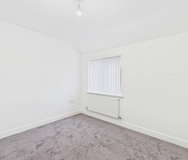 2 bedroom townhouse to rent - Photo 5