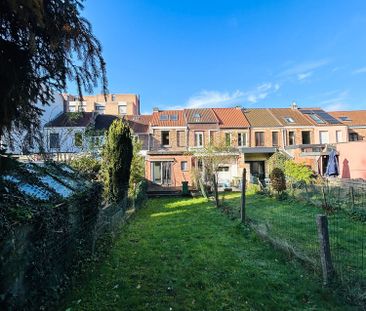 Knusse, instapklare gezinswoning met tuin - Photo 6