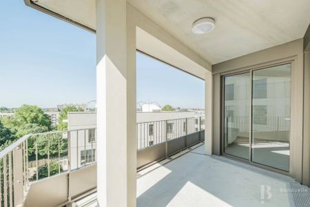 Rental Apartment Bordeaux Saint-Jean - Photo 3