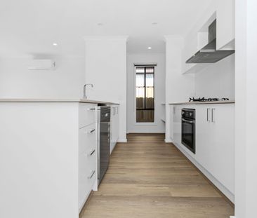 Convenient Low Maintenance Living! - Photo 1