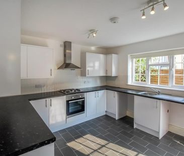 3 BED Detached house To rent - Photo 5