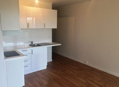 Appartement a louer Pantin - Loyer €879/mois charges comprises ** - Photo 2