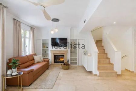 Alquiler de chalet adosado en CL Isabel Clara Eugenia, 1 - Photo 5