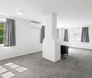 15 Paul Crescent - Photo 2