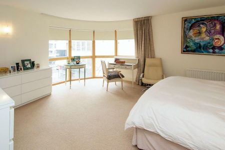 3 bedroom flat to rent - Photo 5