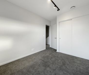 Welcome to 4/149 Onepu Road - Photo 1