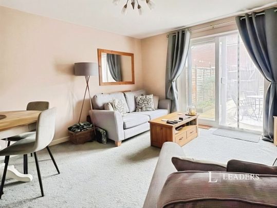 2 bedroom terraced to rent Godsey Lane, Market Deeping, Peterborough, PE6 8GE - Photo 1