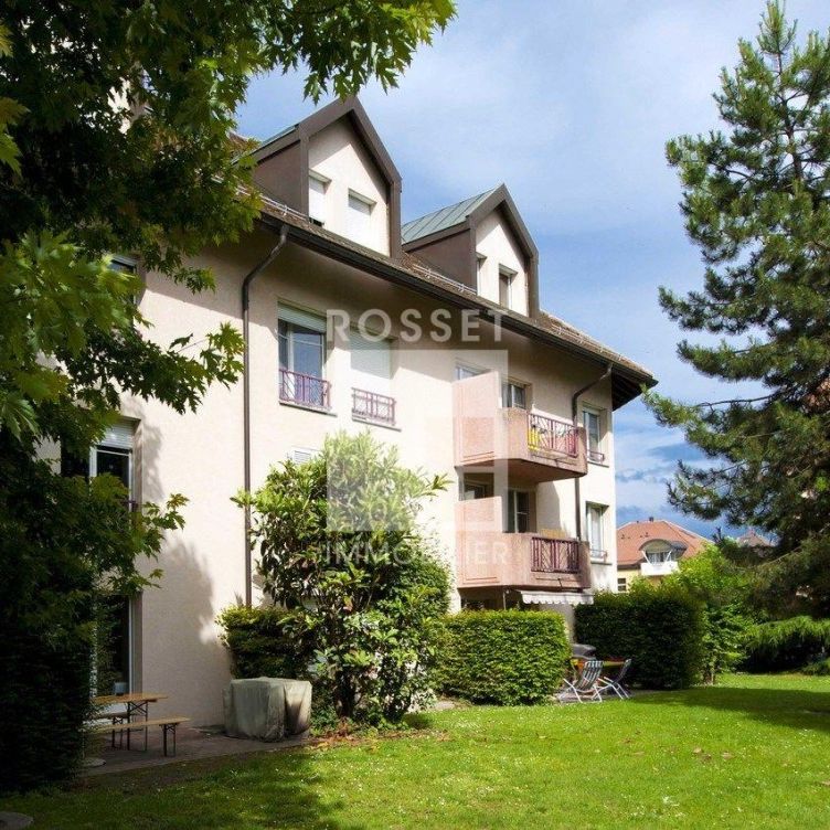 Charmant appartement en duplex de 2 pièces - Photo 2