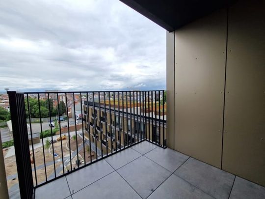 Appartement te huur - Photo 1