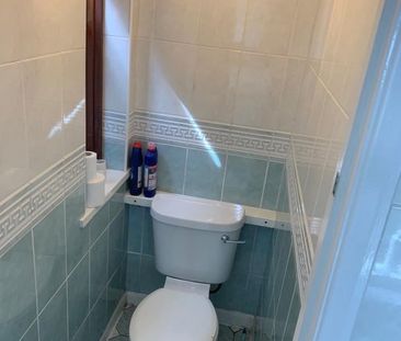 Room in a Shared House, Stanley Road, N15 - Photo 6