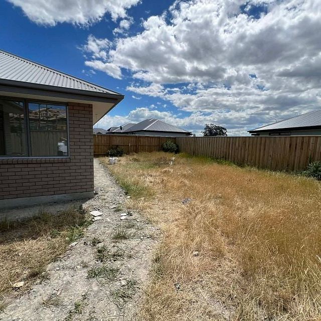 Brand new 3 bedroom House, Flexible terms - Photo 1