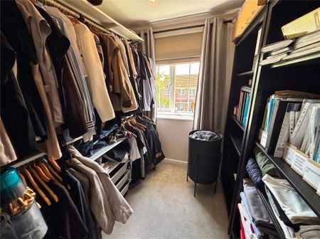 3 bedroom semi-detached house to rent - Photo 5