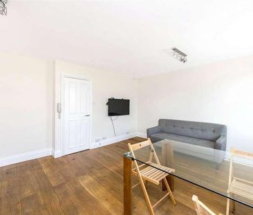 Monmouth Road, Notting Hill, London, W2 - Photo 1