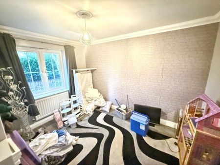 4 bed town house to rent in DH9 - Photo 5
