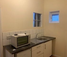 Room in a Shared House, Waveley Road, CV1 - Photo 2