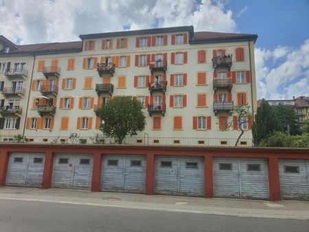 "Appart Charmant au Cour de La Chaux-de-Fonds" - Photo 2