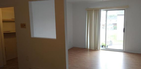 Logement 4 1/2 - Photo 2