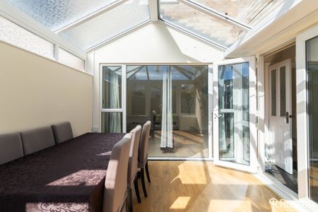 Wharton Avenue, Solihull - Photo 5
