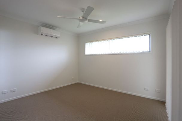 Spacious Family Home in the Heart of Coomera - Photo 1