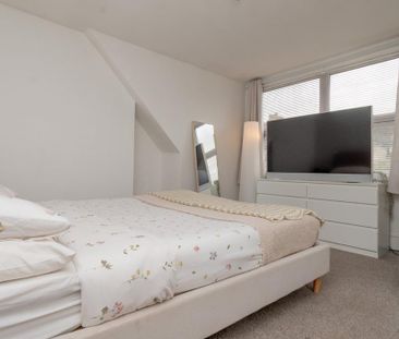 5 bedroom terraced house to rent - Photo 2