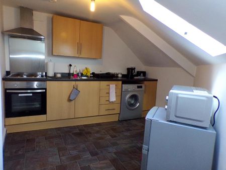 1 bedroom flat to rent - Photo 4