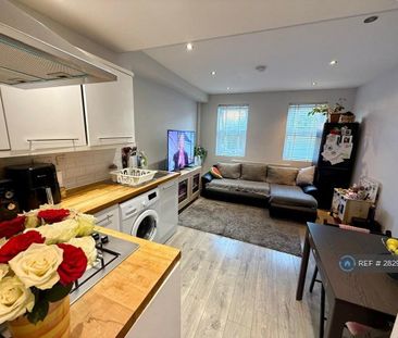 1 bedroom maisonette to rent - Photo 6