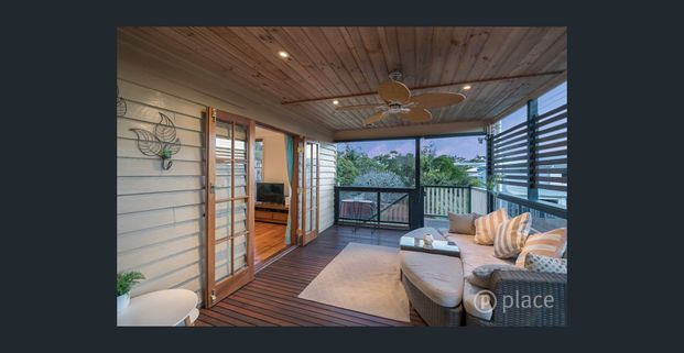 Camp Hill charmer in popular Martha Street precinct - Photo 1