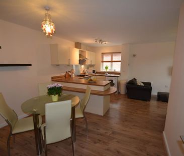 2 bedroom apartment to rent - Photo 2