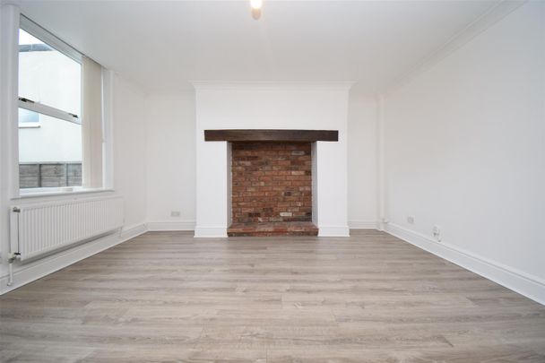 Northgate, Horbury, Wakefield - Photo 1