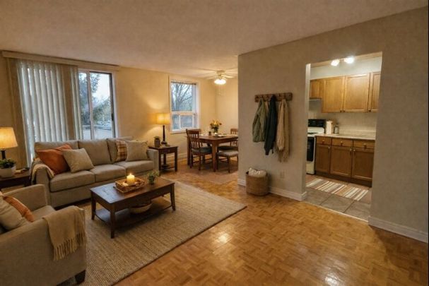 125 Wellington Street, Barrie - Photo 1