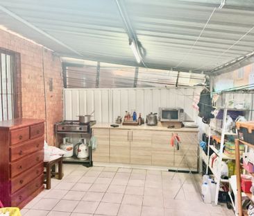 Location Location - Photo 5