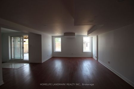 For Lease - 24 Old Field Crescent Unit# 2, Newmarket, Ontario - Photo 2