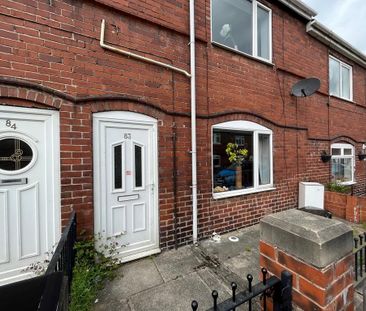 3 bedroom terraced house to rent - Photo 3