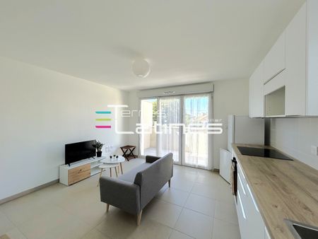 Location Appartement 2 pièces 54m² NIMES 30000 - Photo 2