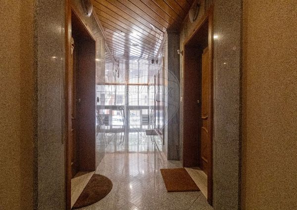 Apartamento T3 em Lisboa