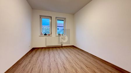 ERSTBEZUG NACH KOMPLETTSANIERUNG - MIT BALKON UND GARAGE - Foto 5